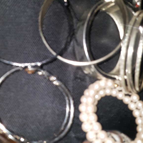 14 braclets - Picture 5 of 8